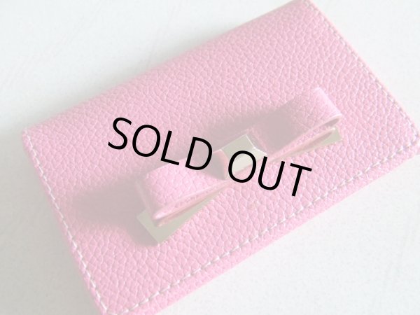 画像4: ＜訳あり＞働く女性の声が形になった！両面牛革使用の高級感があるリボンモチーフ名刺入れ／レッドピンク (4)