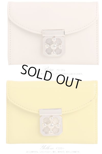 画像5: ＜sale＞上品なフラワーモチーフのバックルが大人可愛い！両面羊革使用の高級感がある名刺入れ／キャメル＜送料無料＞ (5)