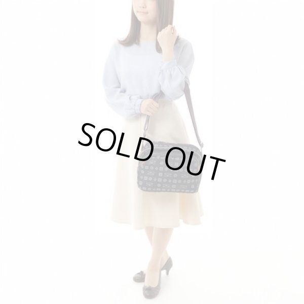 画像9: しっかり感のあるデニム生地！レディースサボイSAVOYモノグラムショルダーバッグ (9)