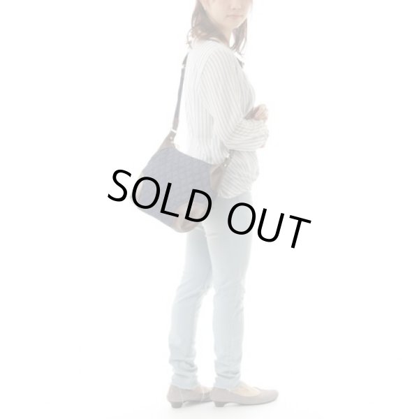 画像9: ＜sale＞SAVOY(サボイ)デニム素材にキルティング加工レディースショルダーバッグ (9)