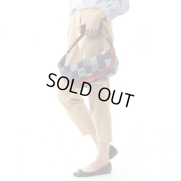 画像8: レディースSAVOY(サボイ)パッチワーク調デニム大きめウエストバッグ＜送料無料＞ (8)