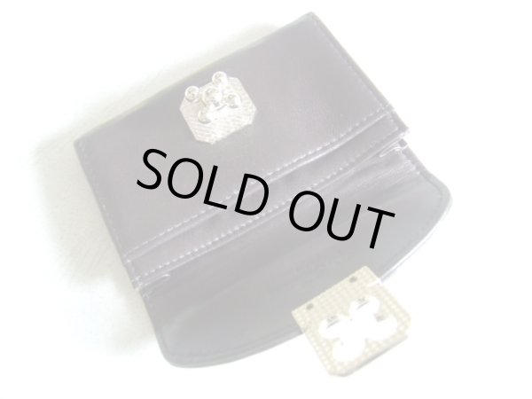 画像5: ＜sale＞上品なフラワーモチーフのバックルが大人可愛い！両面羊革使用の高級感がある名刺入れ／ダークブラウン (5)