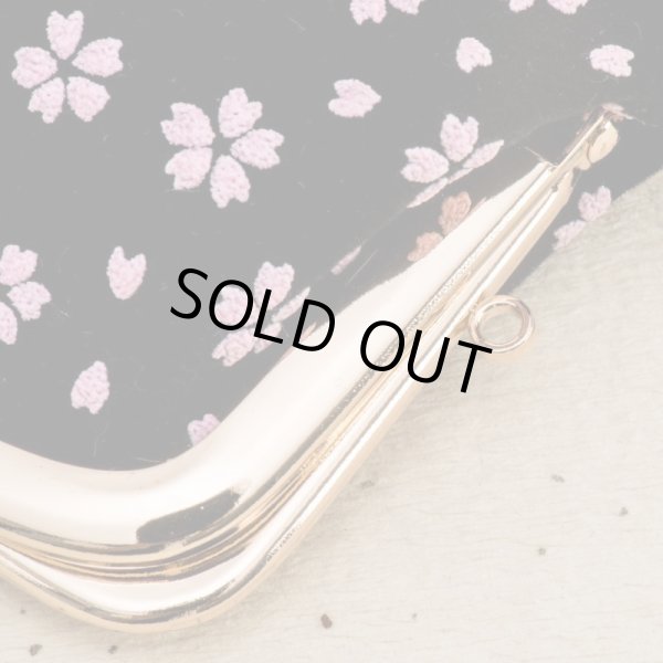 画像4: 印伝風桜水面柄レディース手のひらサイズのがま口財布（日本製） (4)