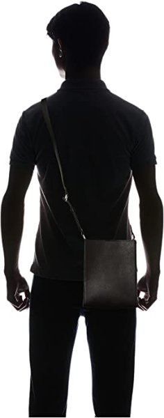 画像10: Renameどんなコーディネートにもマッチするシンプルなスクエアショルダーバッグ／ブラック (10)