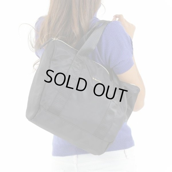 画像7: サボイ(SAVOY)レディースさらっとした触り心地のナイロン素材トートバッグ       (7)