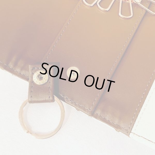 画像4: ぷくぷくプーちゃんキーケース／ブラック (4)