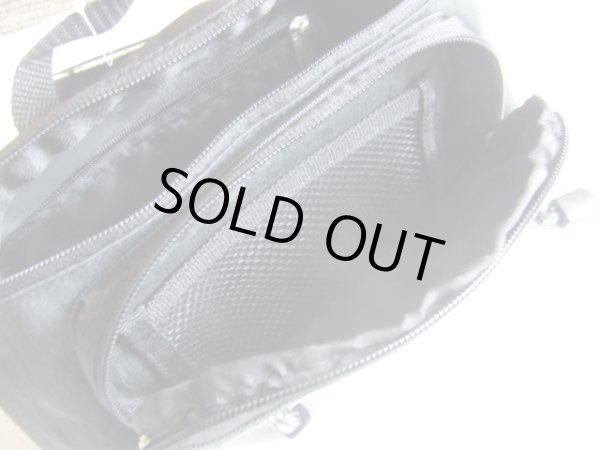 画像9: ガルウィングの軽量小ぶりウエストバッグ/ブラック (9)