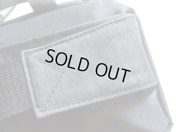 画像11: ガルウィングの軽量小ぶりウエストバッグ/ブラック (11)