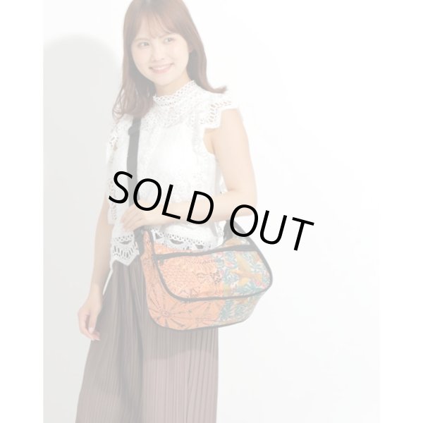 画像13: SYABON(シャボン)洗えて軽量華やかな大人柄２室式ショルダーバッグ/レースバード (13)