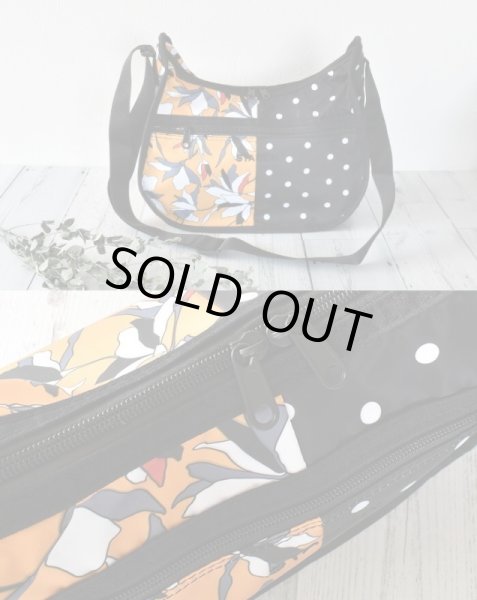 画像3: SYABON(シャボン)洗えて軽量華やかな大人柄２室式ショルダーバッグ/ドット (3)