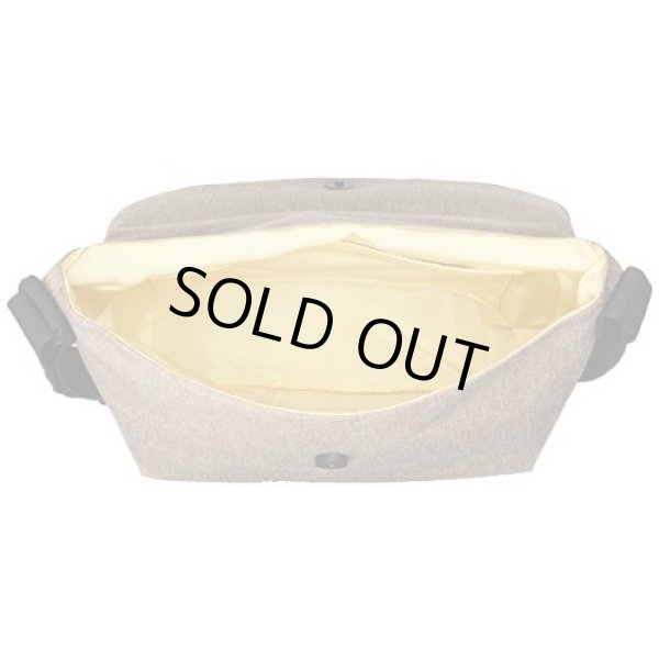 画像9: 人気のアネロ グランデ軽量撥水杢ポリメッセンジャーバッグS/ネイビー (9)