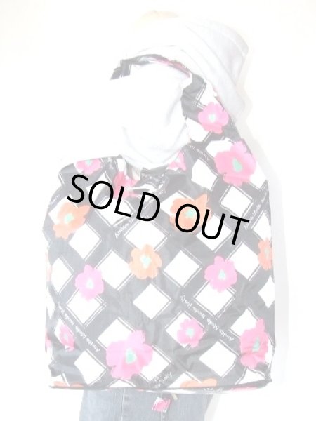 画像5: 【訳あり】<超お買得＞フラワーチェック携帯エコバッグ/ブラック (5)