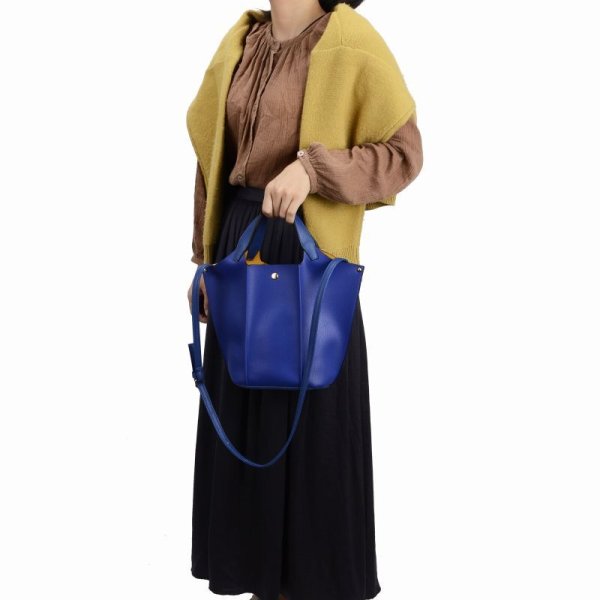 画像7: 洗練されたデザインバケツ型２way手提げバッグ【カプシーヌ】/ブラック (7)