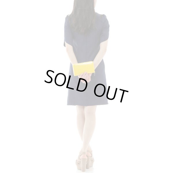 画像7: サボイ(SAVOY)エナメルにミニモノグラム柄を型押した長財布レディース/イエローブラウン (7)