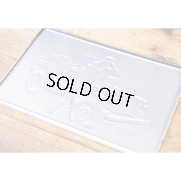 画像6: アンティークメタルエンボスプレート　S [MILITARY GIRL]  (6)