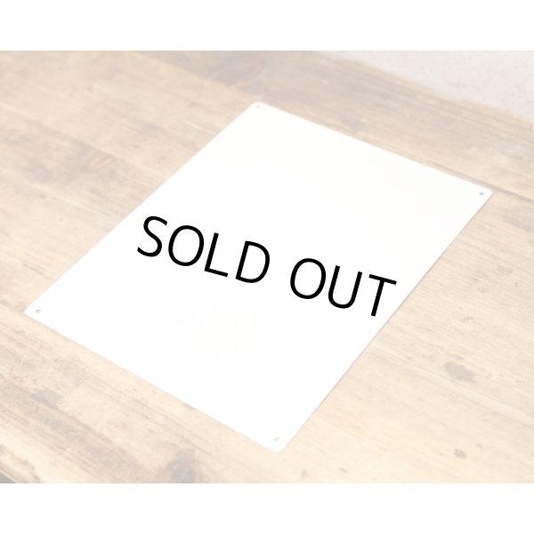 画像5: アンティークメタルプレート　［66 MAIN STREET］ (5)