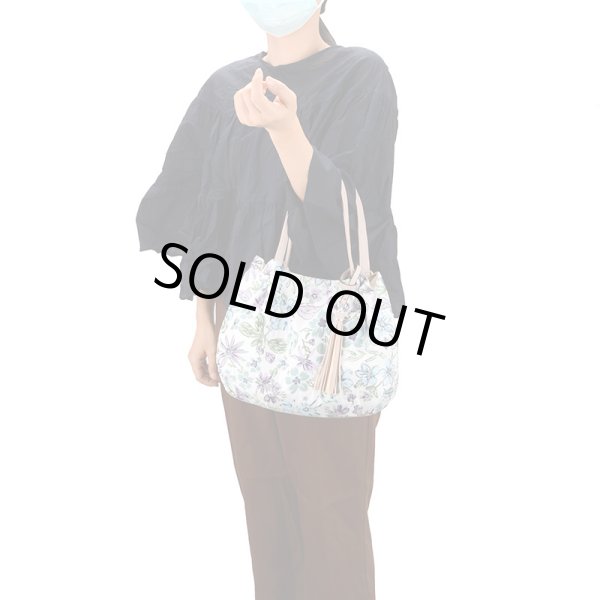 画像7: 上品でおしゃれなフラワー柄表情豊かなふくれジャカード軽量手提げバッグ（２色有） (7)