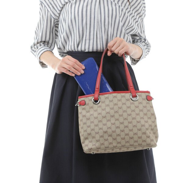 画像5: サボイ(SAVOY)エナメルにミニモノグラム柄を型押した長財布レディース/ブルーホワイト (5)