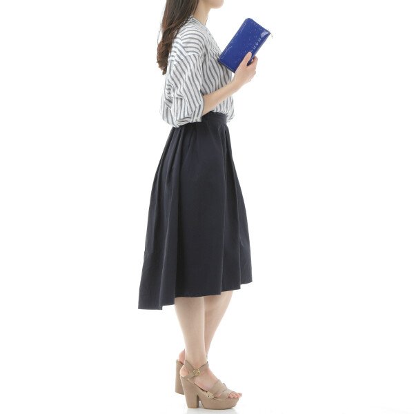 画像8: サボイ(SAVOY)エナメルにミニモノグラム柄を型押した長財布レディース/ブルーホワイト (8)