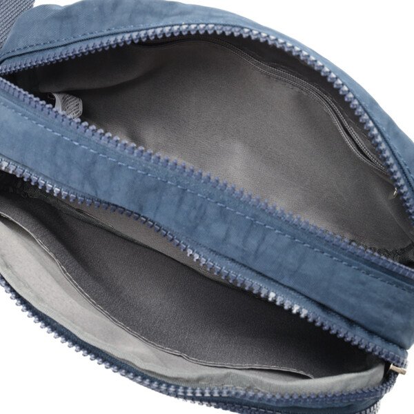 画像4: サボイ(SAVOY)３室式４ポケット機能的な軽量ナイロン素材ショルダーバッグ/ネイビー (4)