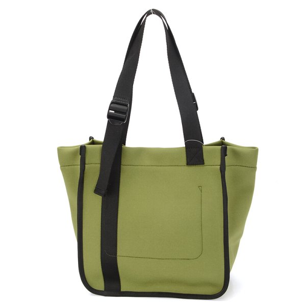 画像3: ソフトで軽量丈夫なネオプレーン素材A4変形トートバッグ /カーキ          (3)