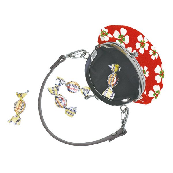 画像2: さくら柄が可愛いストラップ付き手のひらサイズの丸がま口財布小桜/ 紺 (2)