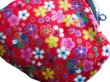 画像5: 色鮮やかな小花柄が可愛い手のひらサイズの丸がま口財布／赤 (5)