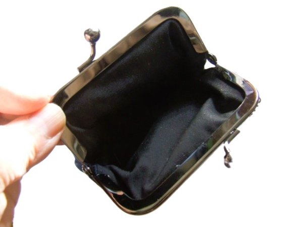 画像13: 和柄が可愛い縦型がま口財布（３色有） (13)