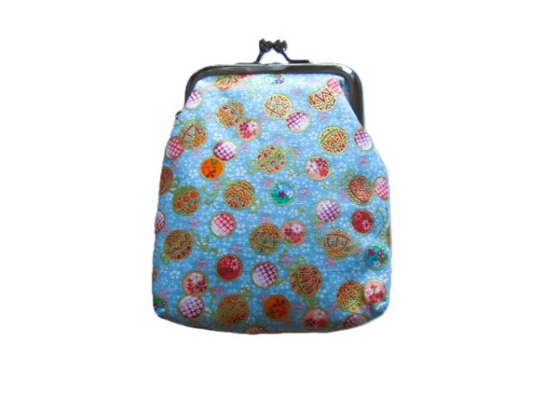 画像2: 和柄が可愛い縦型がま口財布（３色有） (2)