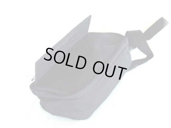 画像3: ビジネス、通勤におすすめ！シンプルなメンズウエストバッグ黒【メール便ok】 (3)