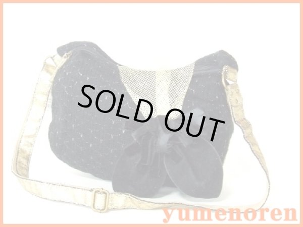 画像2: ＜訳あり＞コサージュ付ニットショルダーバッグ(２色有) (2)