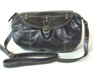 【新入荷】裏ドット合皮ショルダーバッグ