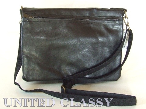 【新入荷】リバーシブルショルダーバッグ