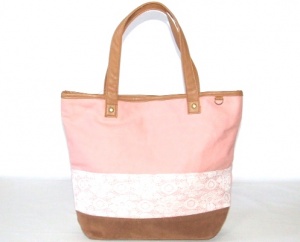 【新入荷】フェミニンなレース使いトートバッグ