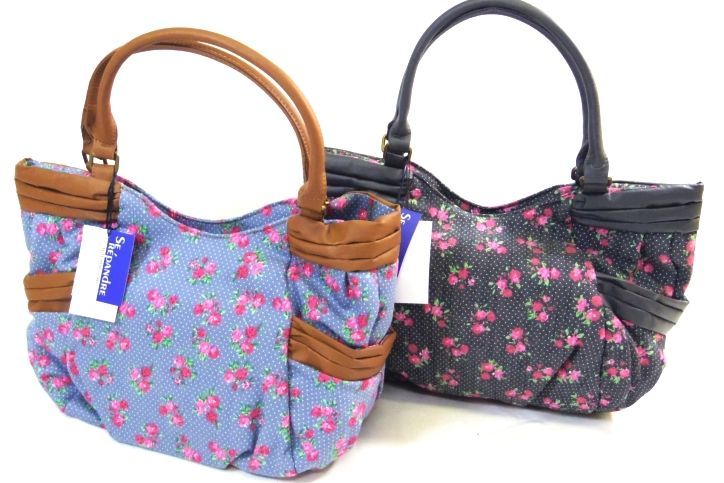 【新入荷】VISAGEエレガントな小花柄（ローズ）ハンドバッグ