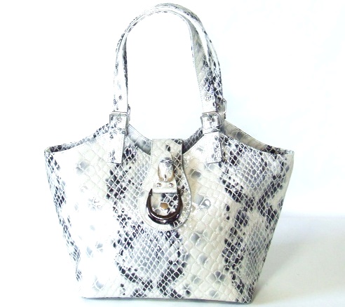 【新入荷】パイソン型押し高級トートバッグ