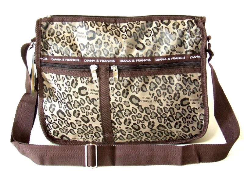 【新入荷】拡幅機能レオパード柄ショルダーバッグ