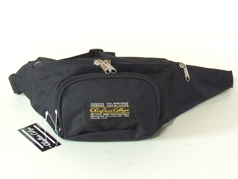 【新入荷】小振りサイズのウエストバッグ