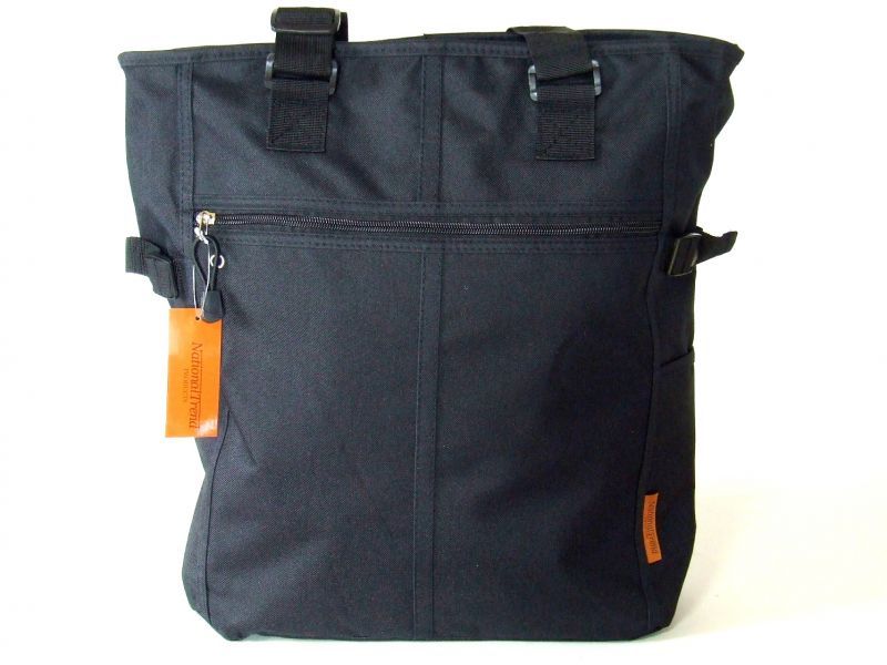 【新入荷】スポーティなシンプルトートバッグ