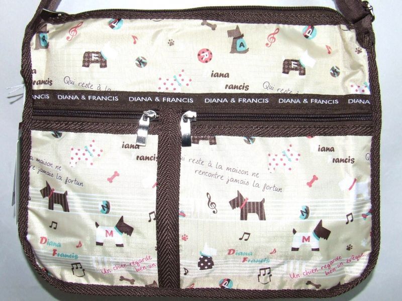 愛犬家におすすめ！かわいい犬のイラストプリントショルダーバッグが入荷しました。