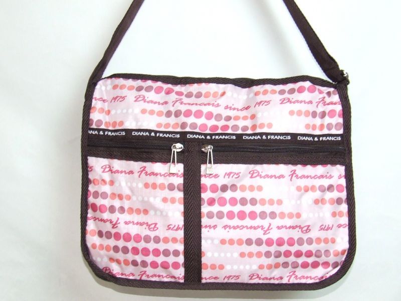 涼しげな水玉模様のグラデーションデザインのショルダーバッグが入荷しました！