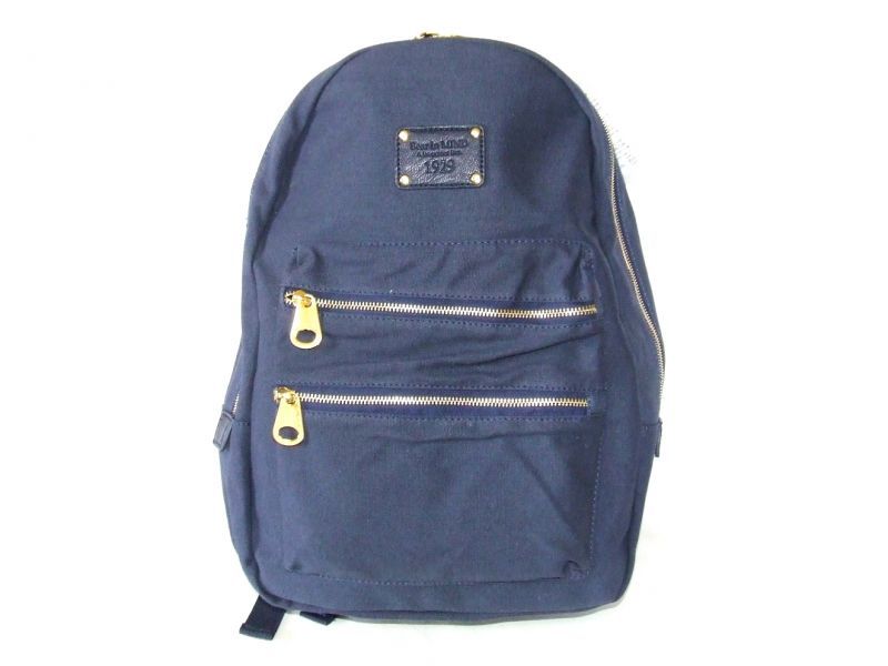 ゴールドの金具使いがオシャレで目を引く！ダブルファスナー帆布リュックサックが入荷しました！