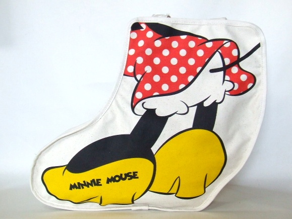 ディズニーの人気キャラクターミニーマウスのキュートなダイカットトートバッグが入荷しました！