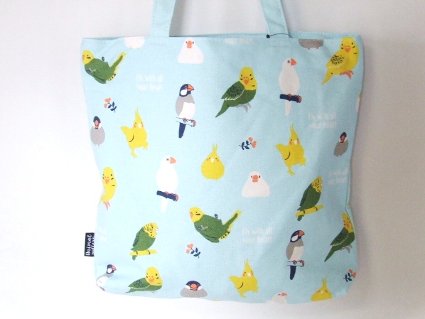 いろんなインコのイラストがプリントされた可愛いトートバッグが入荷しました！