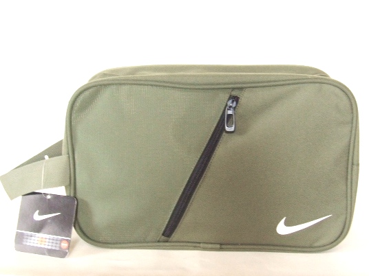 ナイキ(NIKE)シューズケース10L■カーキ